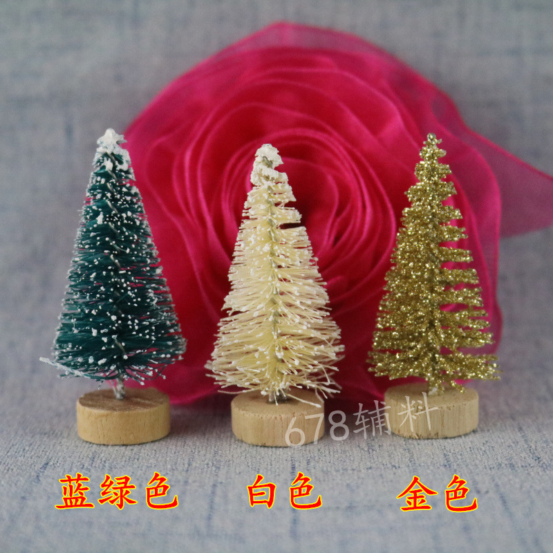 Cross-border decoration small Christmas tree sisal silk snow tower blue green gold and silver red mini Christmas tree ornaments 3-