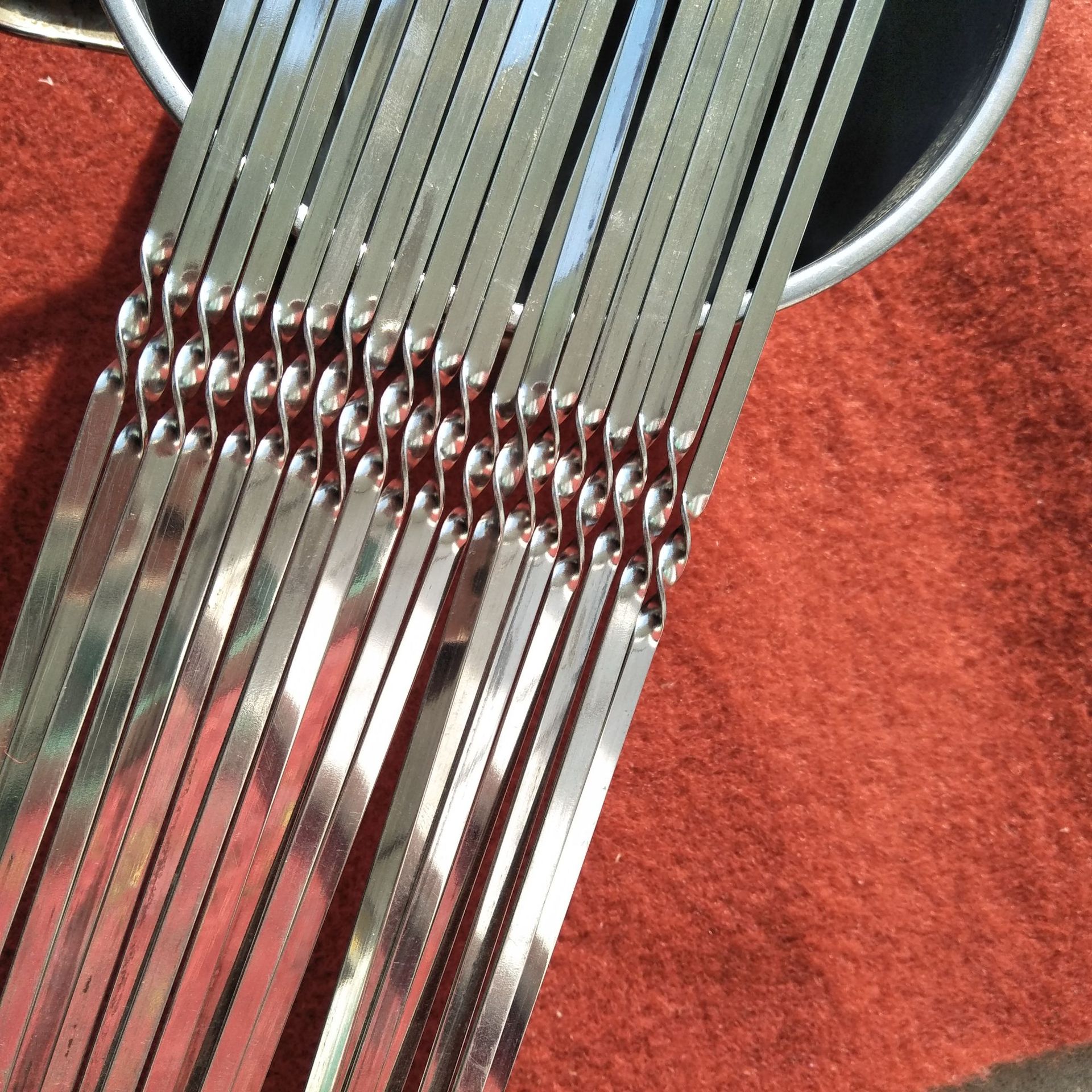 Wholesale Barbecue Skewers Stainless Steel Barbecue Needles Lamb Skewers Barbecue Needles Meat Skewers Iron Skewers Barbecue Tools