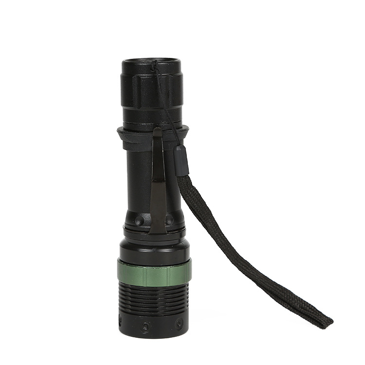 Factory wholesale zoom dimming flashlight riding lights 18650 mechanical zoom led outdoor