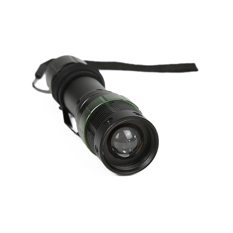 Factory wholesale zoom dimming flashlight riding lights 18650 mechanical zoom led outdoor