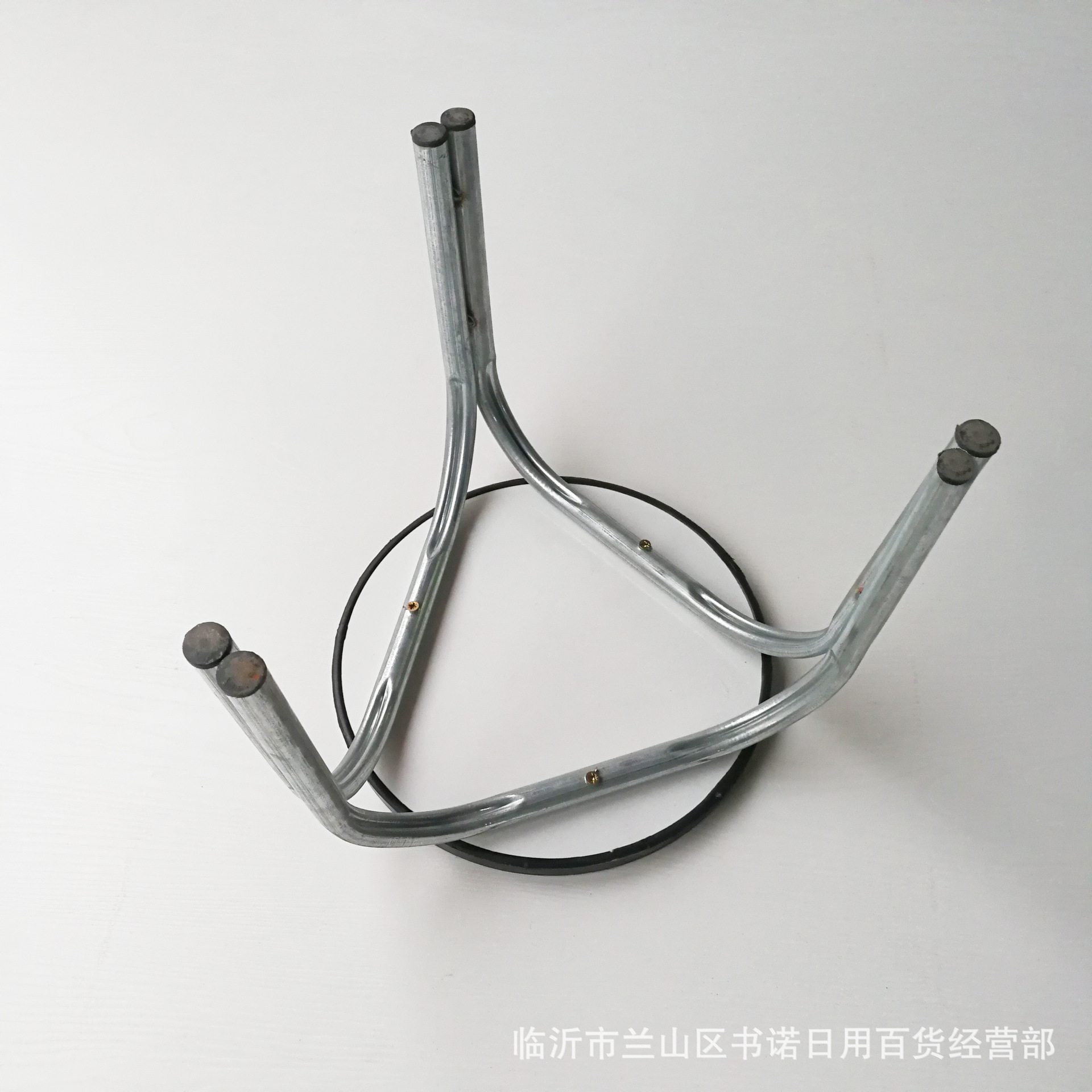 Three-Legged Stool Manufacturer Wholesale Household Shoe Changing Stool Red Surface Round Stool Department Store Wholesale Small Wooden Stool