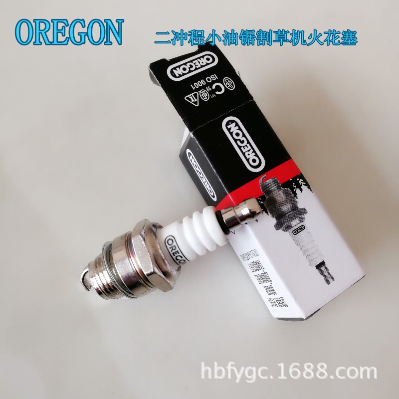 Olligan small chain saw spark plug Lightning M7 two-stroke spraying machine ground drill spark plug lawn mower Accessories Wholesale