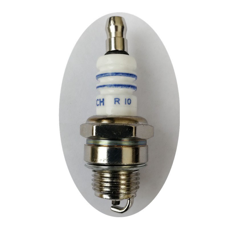 Chain saw spark plug L7T lawn mower MB6A spark plug small gasoline engine two-stroke hedge trimmer Dr. spark plug