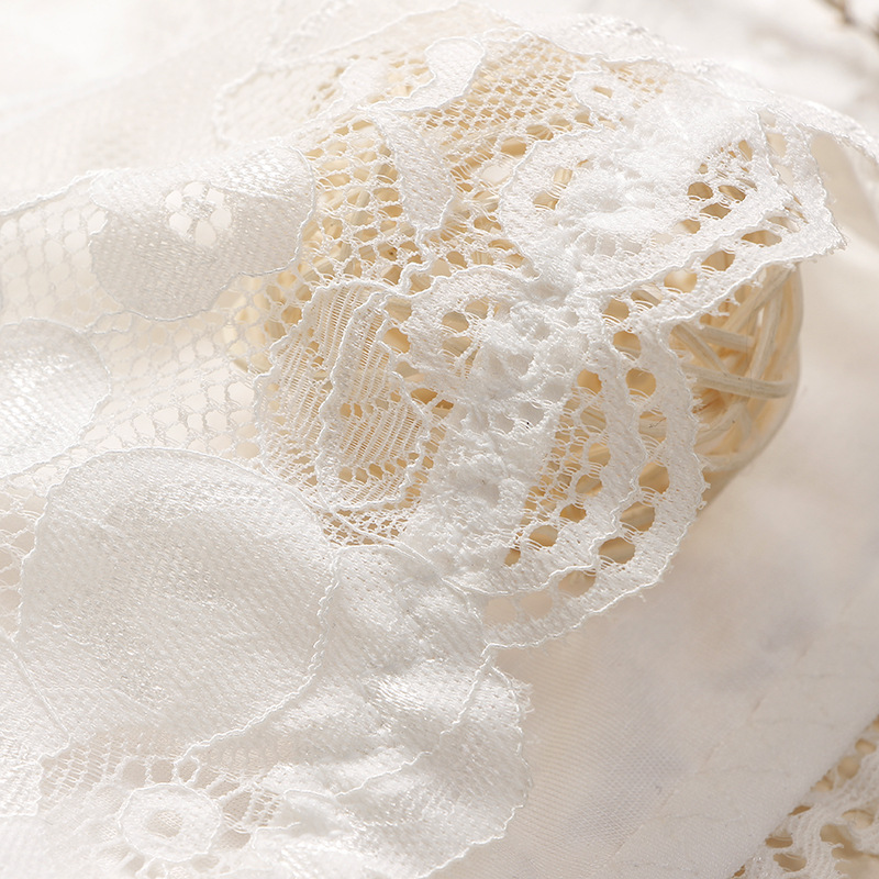 Women's Lace One-piece Wrapped Chest Summer Thin Base Strapless Beautiful Back Girls' Chest Anti-running Light Vest Underwear