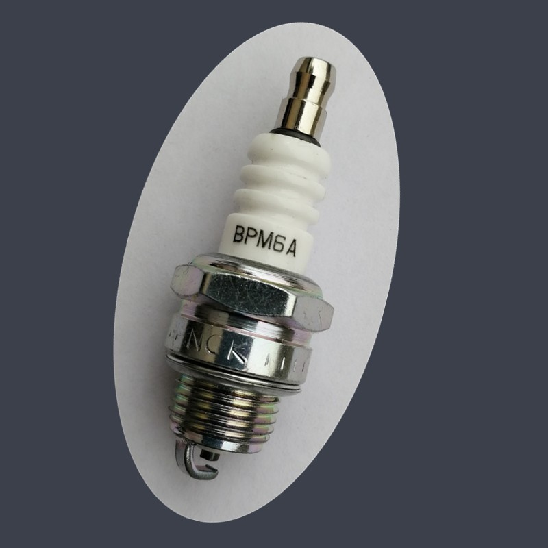 Chain saw spark plug L7T lawn mower MB6A spark plug small gasoline engine two-stroke hedge trimmer Dr. spark plug