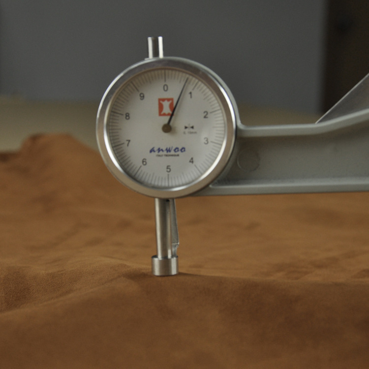 First layer cashmere leather brown whole cashmere bag shoes cashmere leather spot Dongguan Yangjing