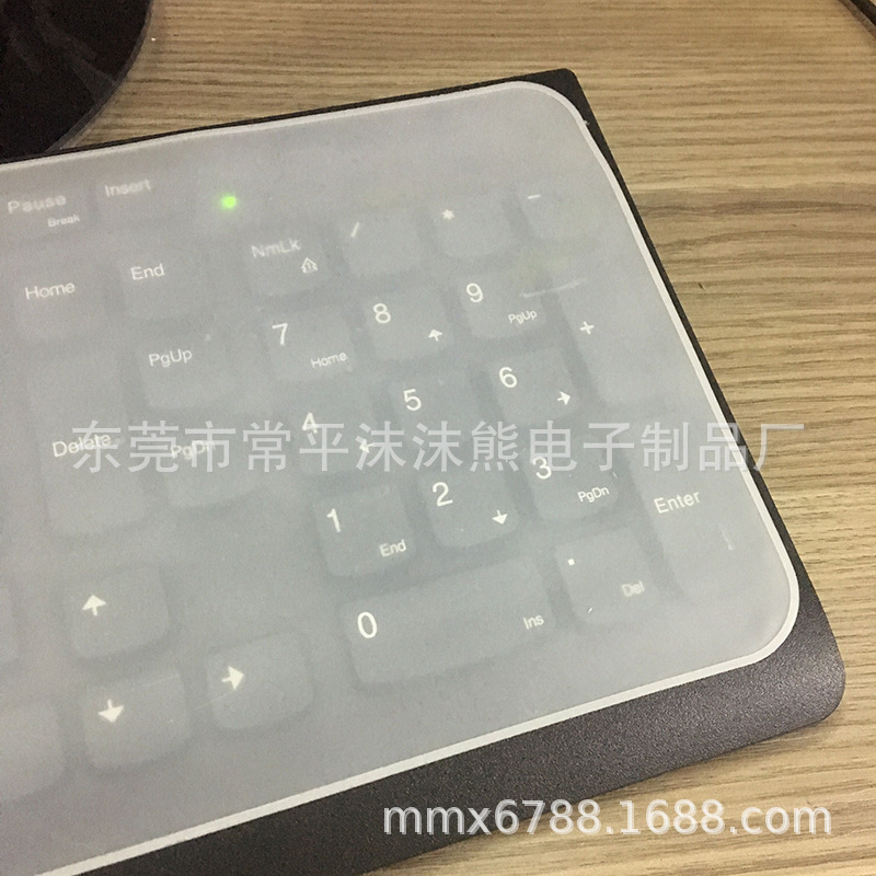 SOURCE Factory /15.6-inch ordinary notebook keyboard protective film silicone tablet dustproof film