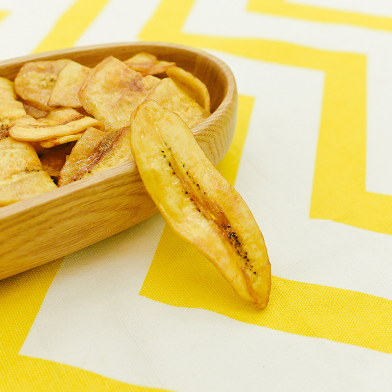 Philippines imported dried fruit SunnyDale sweet tooth banana slices 180g bagged casual snacks with self-sealing