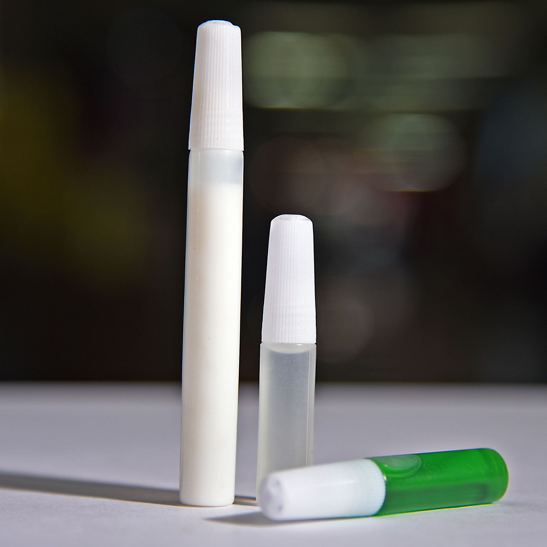 Factory giant easy-to-use DIY accessories dried flower glue jewelry glue cartoon lantern lantern spring festival couplet special alcohol glue