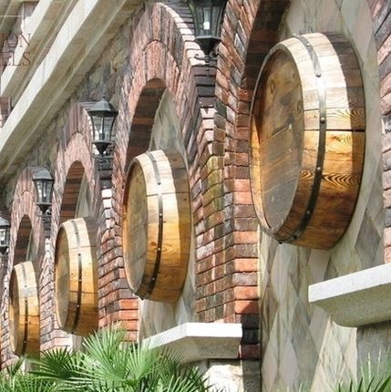 Wine Cellar Wall Bar Decoration Half Barrel Wall Hanging Oak Wine Barrel Cover Bottom Wine Oak Barrel Wholesale Ordering