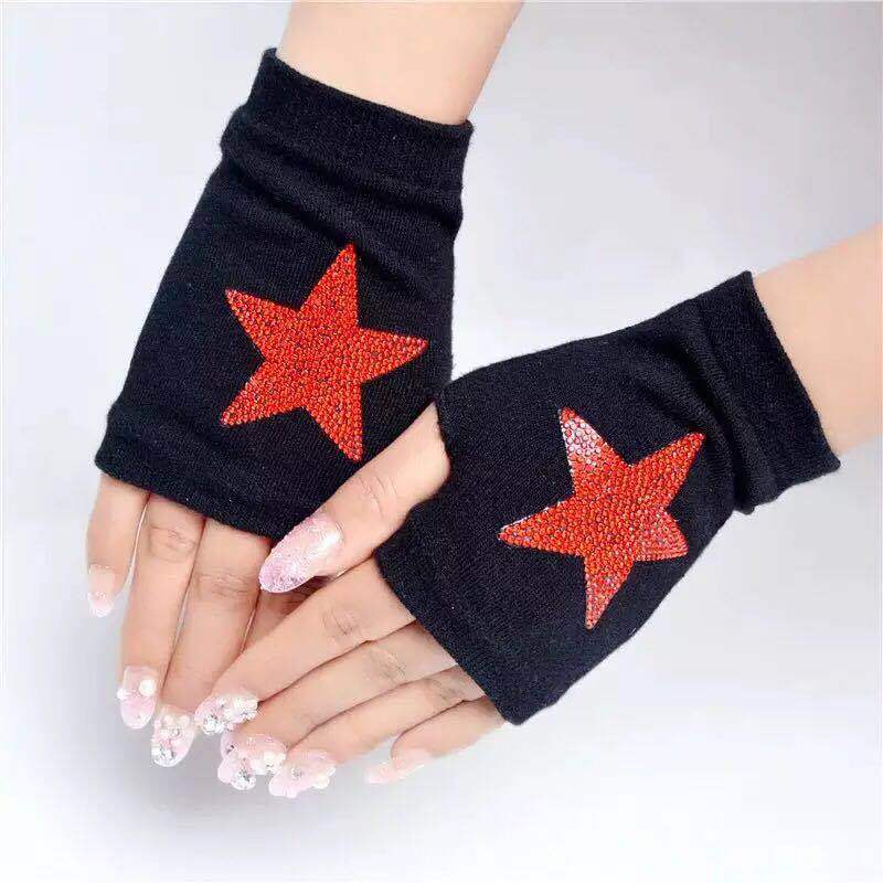 Sailing Dancing Gloves for Women's Willow Nails with Diamond Gloves for Square Dance Performance Red Five-pointed Star Gloves