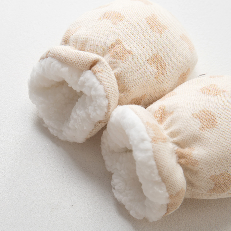 Baby Lamb Wool Gloves, Baby Protective Gloves, Newborn Anti-Scratch Autumn and Winter Style, Thickened Cotton, Warm and Thickened