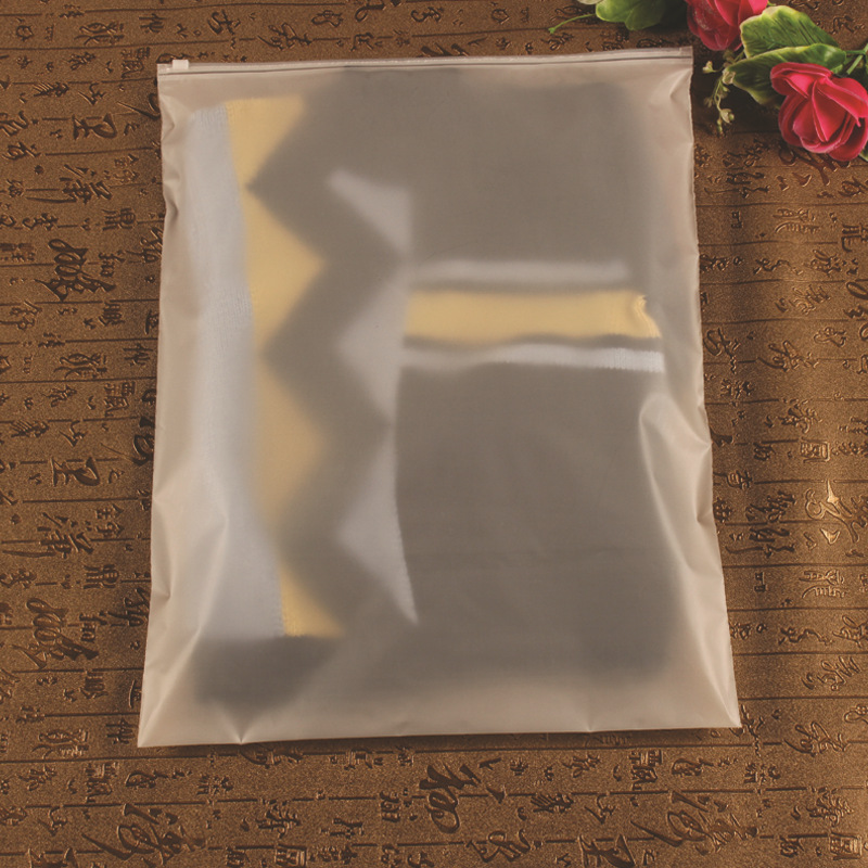 PEVA clothing zipper bag frosted transparent towel T-shirt packaging bag children's clothing self-sealing bag underwear storage zipper bag