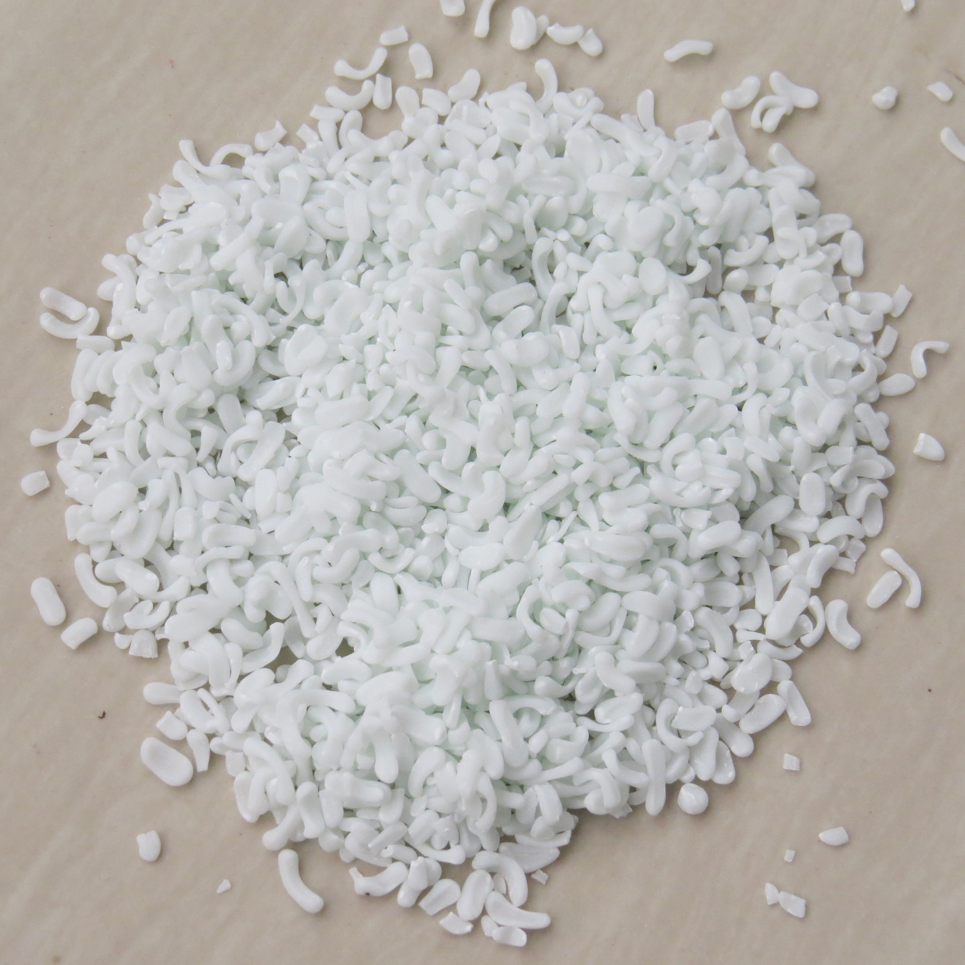 Sodium Salt White Sulfate Transparent Masterbatch Blown Grade Transparent Masterbatch Blown Molding Injection Molding Easy to Scatter