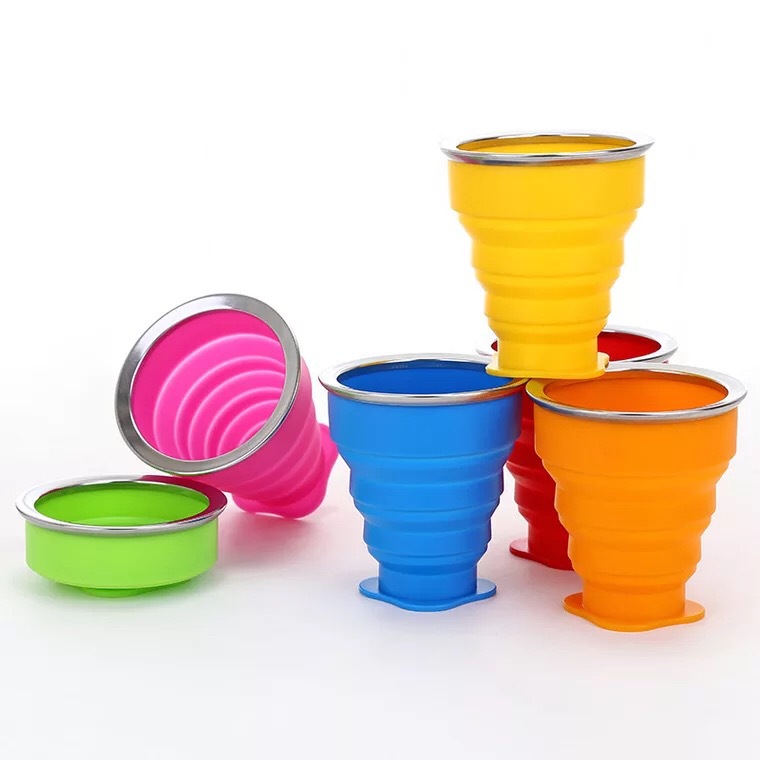 Travel portable 200ml travel silicone folding Cup with lid dustproof outdoor mouthwash portable cup