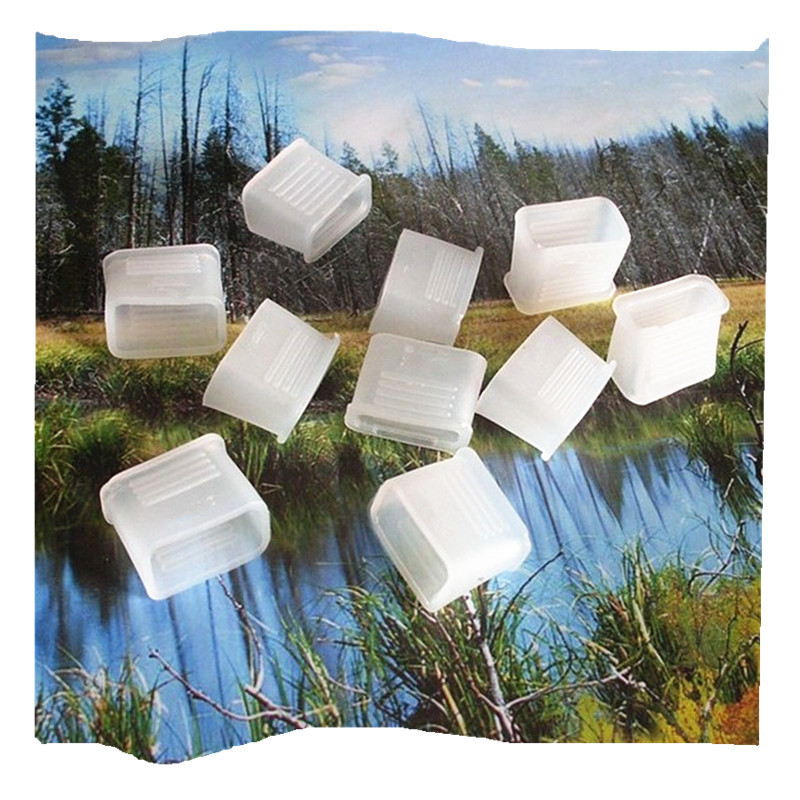 PE teacher applies basketball referee whistle outdoor competition dolphin whistle rubber sleeve professional training plastic tooth guard