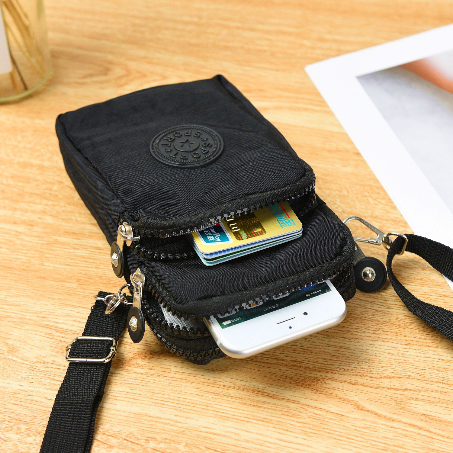 Hot Selling Crossbody Bag Mobile Phone Bag Coin Purse Wrist Bag Women's Bag Coin Purse Nylon Hanging Neck Bag Running
