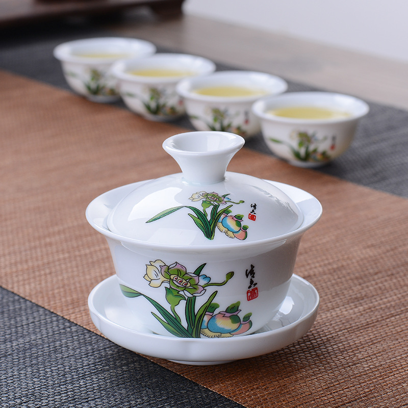 White Porcelain Sancai Cover Bowl Blue and White Porcelain Ceramic Kung Fu Cover Bowl Tea Set Tea Cup Bowl Celadon Hand Capture Pot Tea Bowl Wholesale