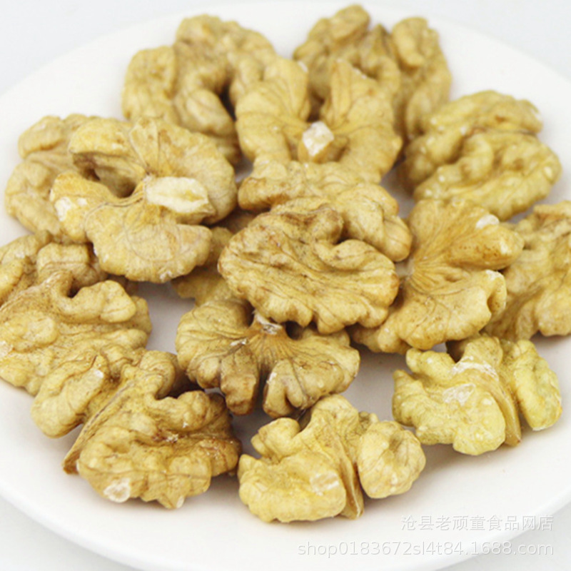 One road, two roads, three roads, new walnut kernel, walnut kernel, white kernel, jujube with walnut meat factory wholesale