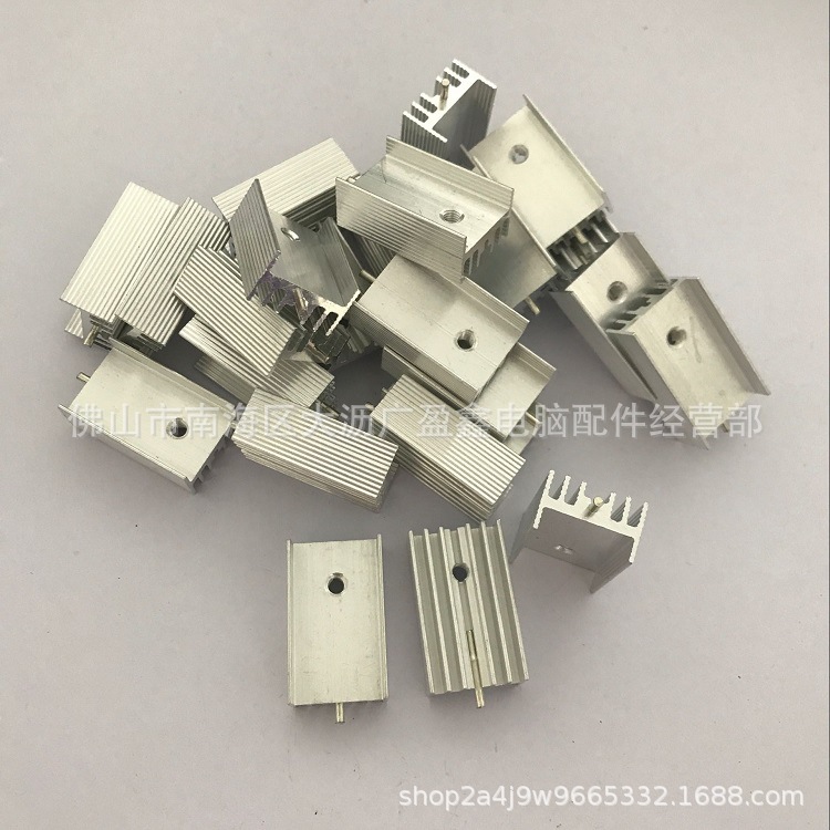 Thickened pull grain 15-10-21 radiator 7805U heat sink TO-220 aluminum heat sink aluminum heat sink