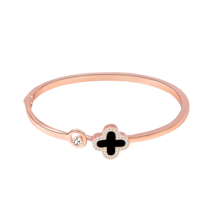Factory direct Korean fashion lucky four-leaf clover bracelet simple rose gold bracelet versatile popular open bracelet