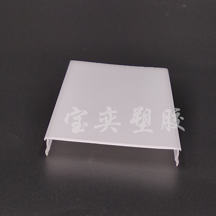 Экструзия ПС, специальные формы, индивидуальные пластиковые специальные формы, кромочные полосы, огнестойкая экструзия, жесткие пластиковые полосы, индивидуальные образцы