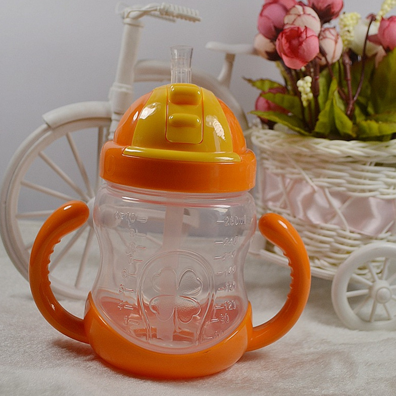 Manufacturers baby drinking drinking cup soft straw water bottle with handle space Cup children's Cup wholesale