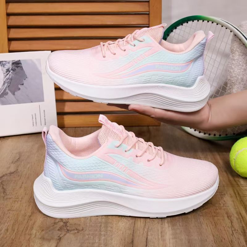 2025 New Spring and Autumn New Ultra Light Running Shoes sneaker Breathable Shock Absorption Soft Sole Student Light Running Women's Shoes
