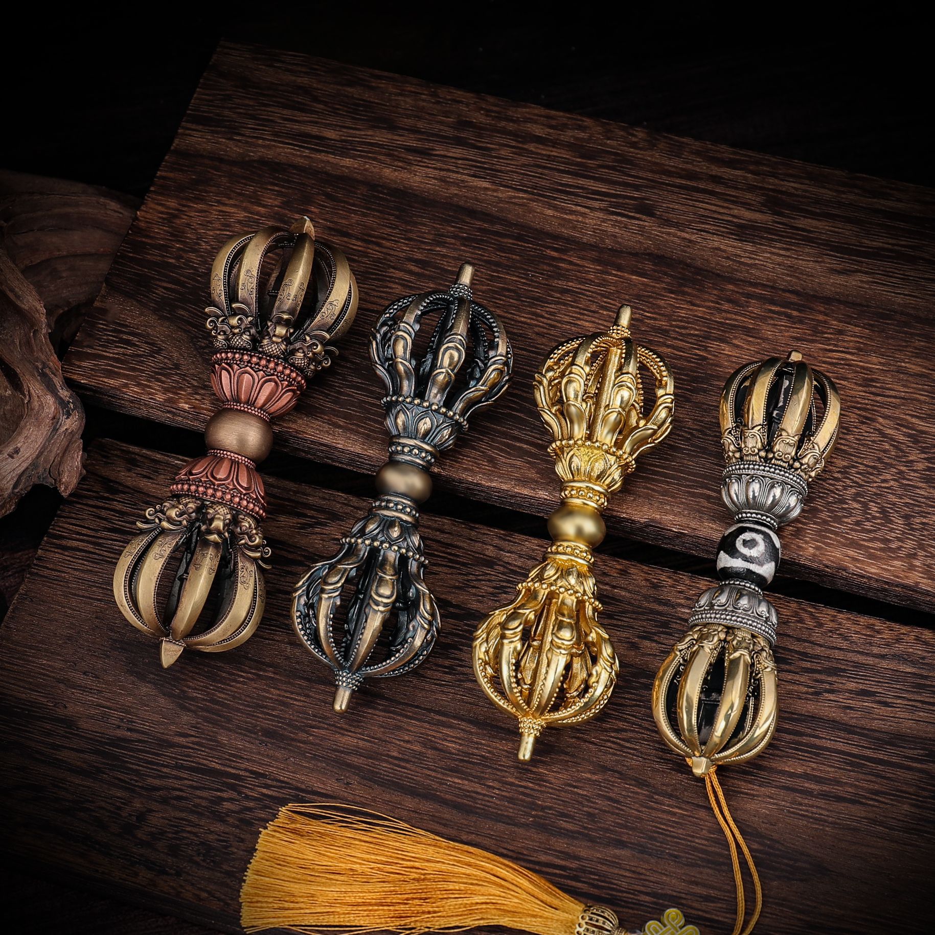 Xizang Ritual Tool Vajra Pestle Made of All-Copper Material, Home Decoration Purple Brass White Copper Combined with Buddhist Hall Buddhist Supplies