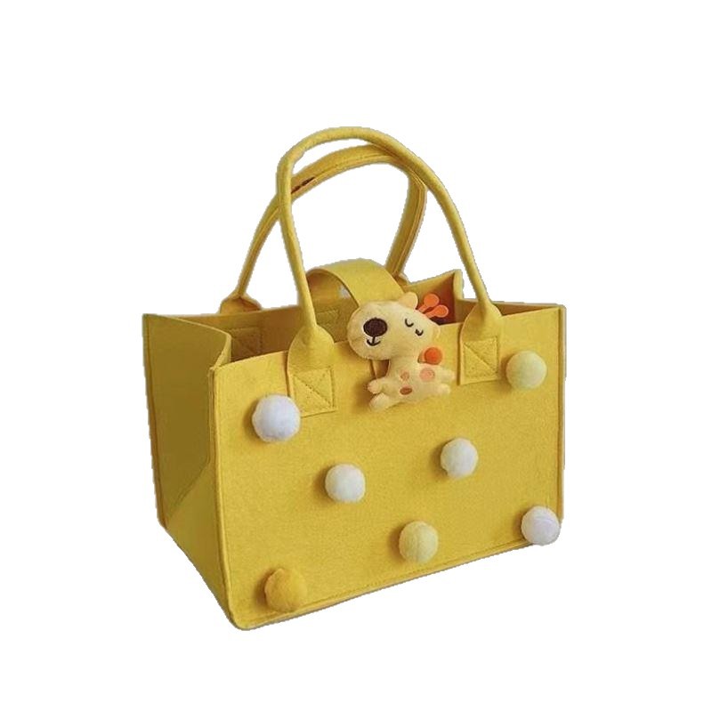 Dog Outing Bag, Portable Pet Shoulder Bag, Breathable Small Size Dog ​​Bichon Dog Bag, Dog Walking Felt Bag