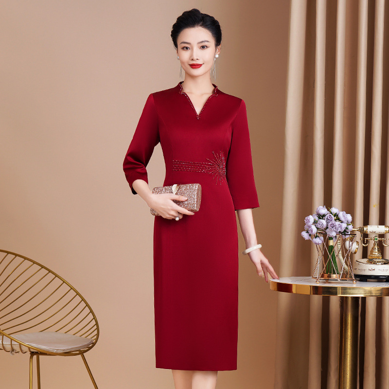 Xi mother Xi mother-in-law's dress can be worn at ordinary times, mother spring wedding banquet women's small long skirt is thin