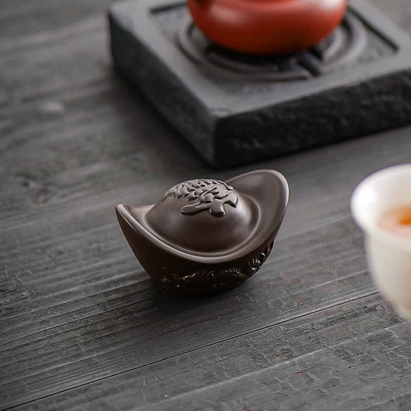 Tea Pet Ornaments Inviting Money Cover Kung Fu Tea Set Purple Sand Accessories Zhu Ni Guanyin Hand Cover Funnel to Make Tea Tea