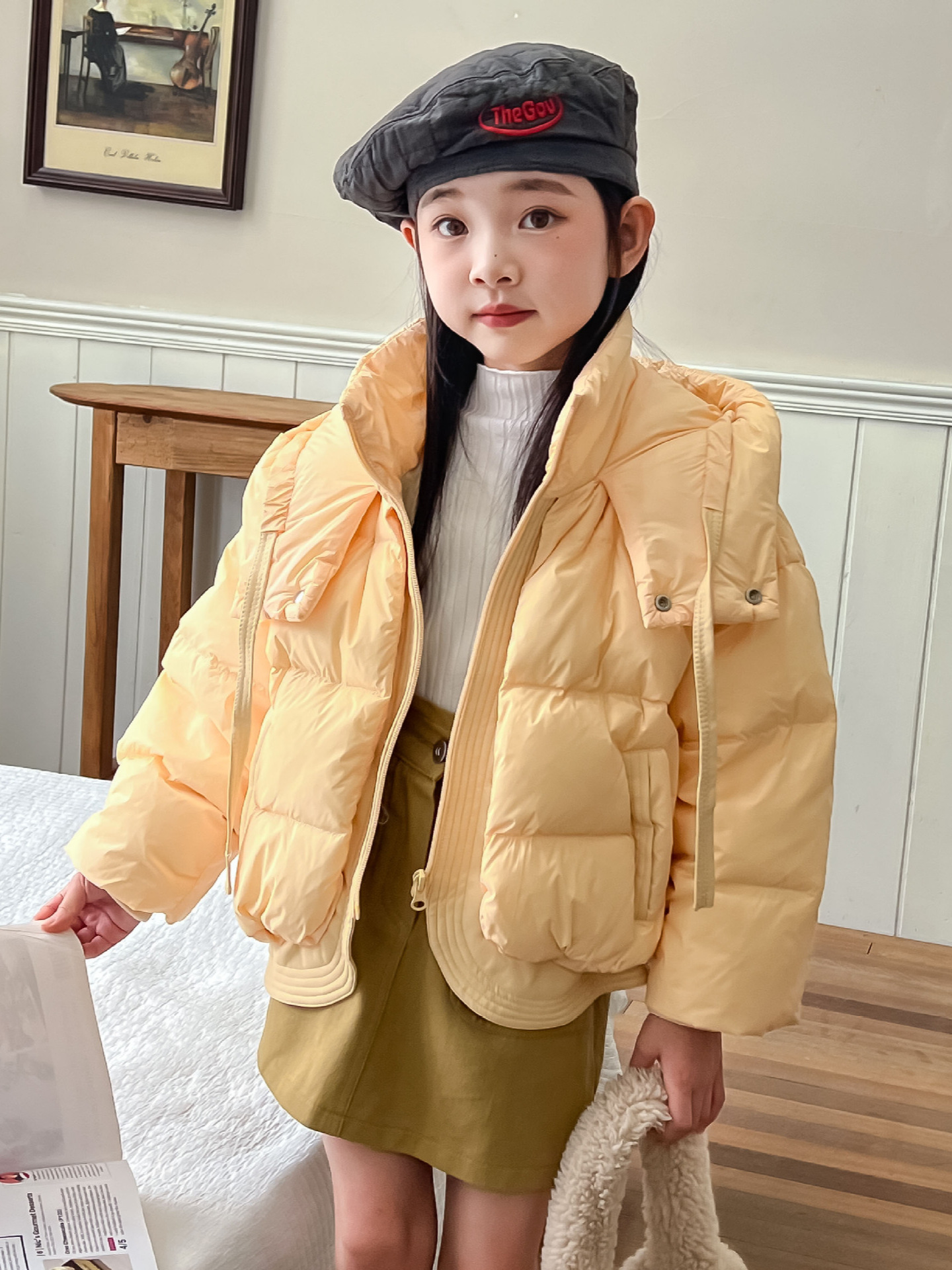 Yishanlian Children's Mid-To-Large Children's down Velvet Jacket for Autumn and Winter, Boys' and Girls' Hooded Short Thickened Warm Coat