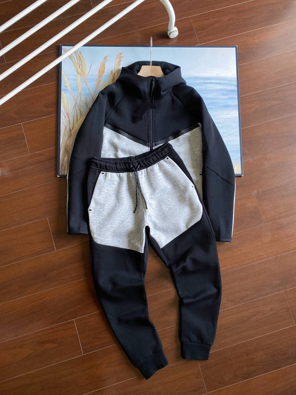 25 Spring and Autumn Casual Sports Laminated Tech Fieece Technology Zipper Suit Jacket and Sweatpants 950+496