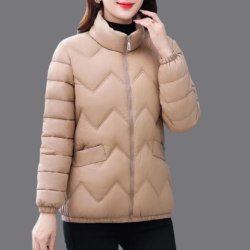 Winter mother's down jacket 2023 new short Stand Collar Coat Women's Korean-style thick loose down jacket Women's