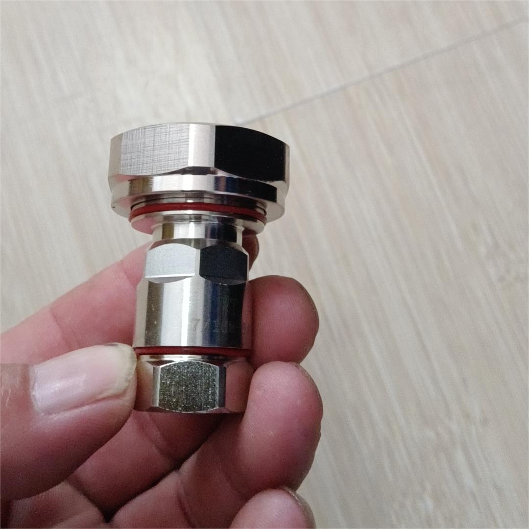 Source Factory L29 Adapter Male Head Source Factory