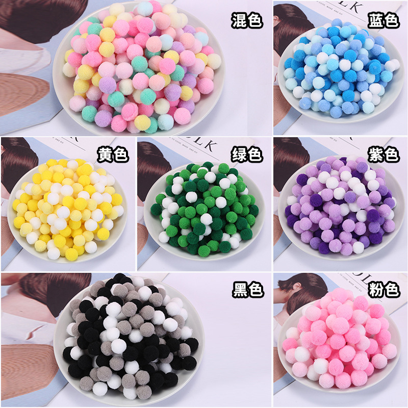 Сумка для прогулок с милым пушистым шариком, аксессуары для аниме, многоцветный брелок