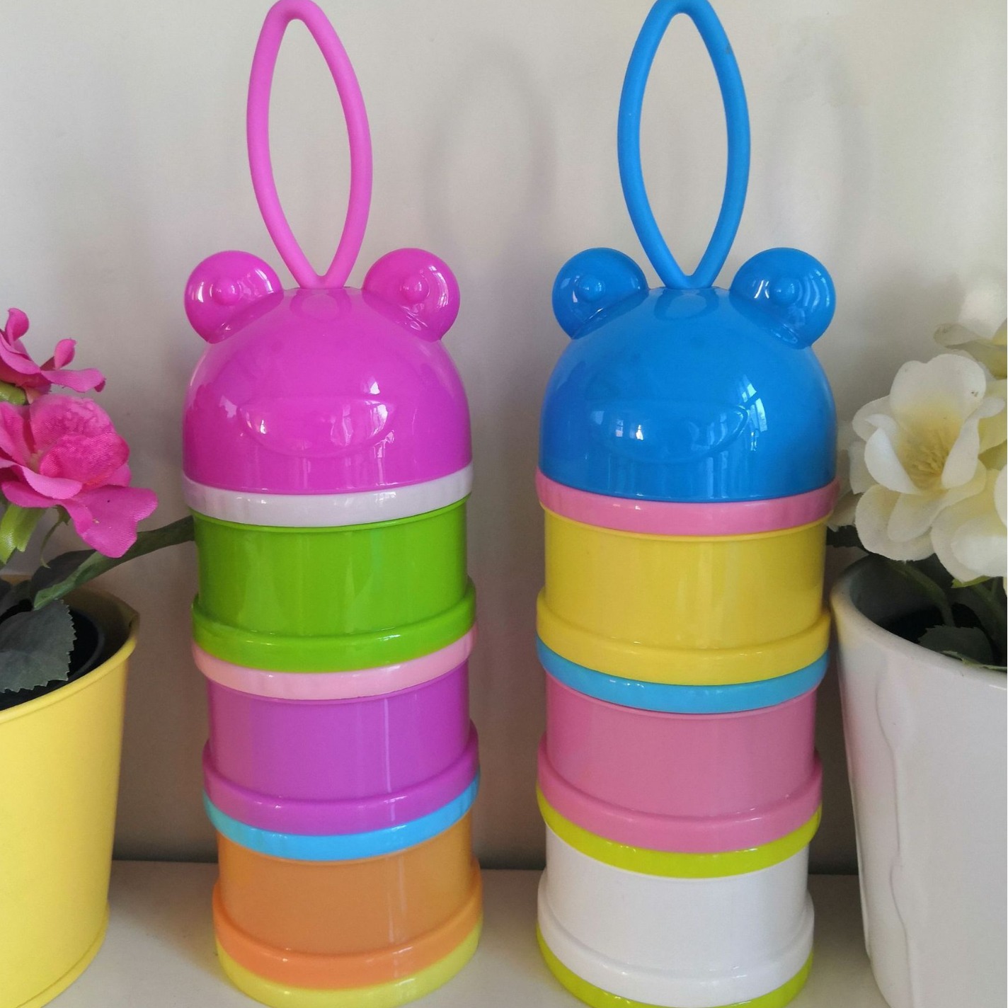 Portable multi-layer cartoon milk powder grid independent layered milk powder grid baby milk powder box snack box