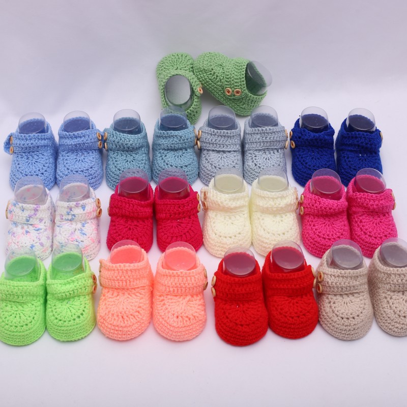 Вязаные вручную детские туфли из шерсти с мягкой подошвой для малышей