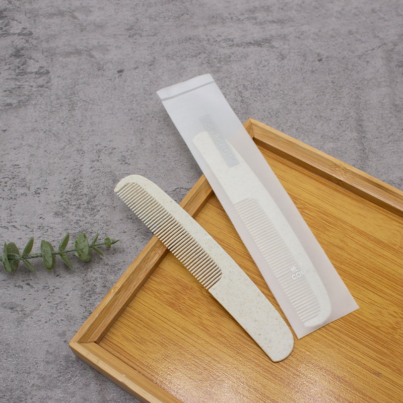 Star hotel disposable supplies soft bristle toothbrush toothpaste suit B & B wash travel suit customizable logo