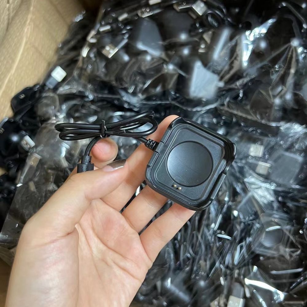 Universal Smart Data Cable Watch Charging Cable Wireless Charging/Magnetic Clip Disc Magnetic Buckle Charging