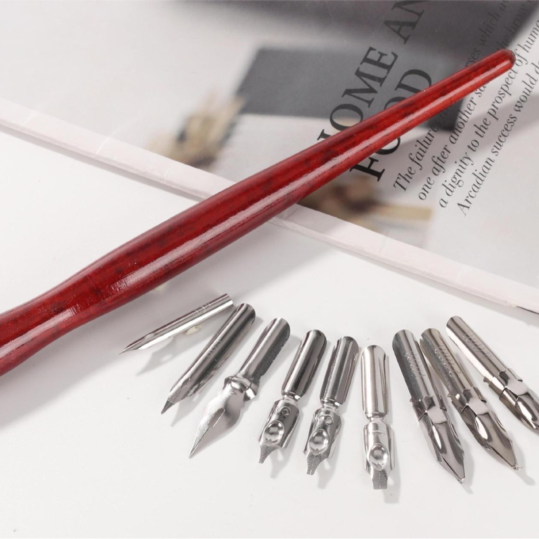 Manufacturer Supplies Dip Pen Set, Comic Pen, Artistic Calligraphy Pen, English Calligraphy Pen, Wooden Handle, 9 Nibs