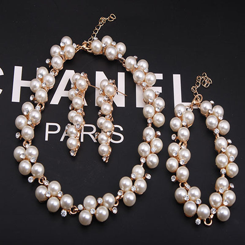 Аутентичный комплект из короткого ожерелья и серег с жемчугом и стразами, южнокорейский стиль, универсальный для женщин
