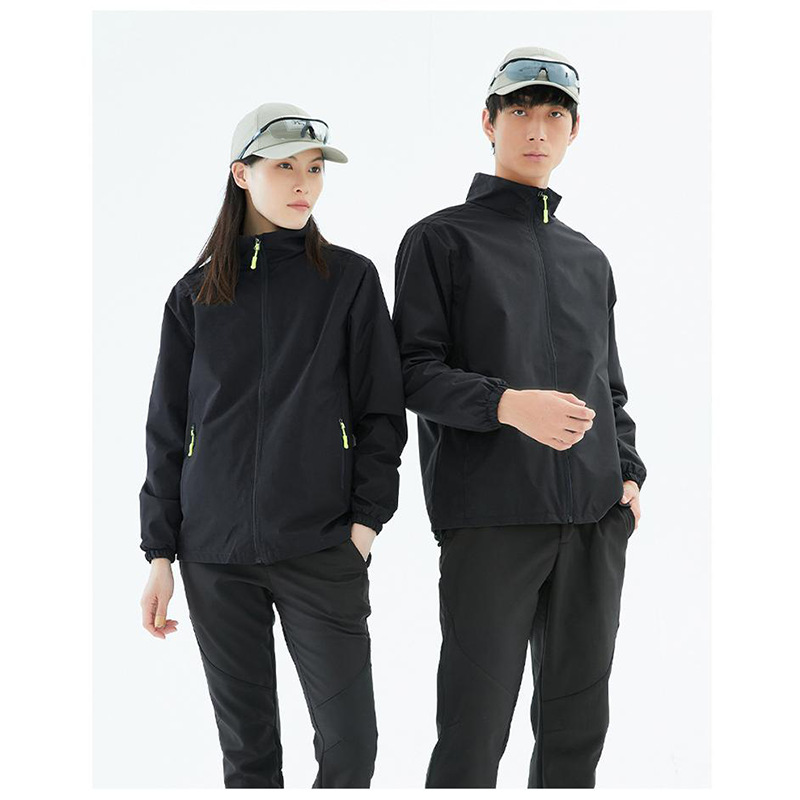 Spot Thin Outdoor Clothing Jackets for Men and Women in Autumn and Winter Windproof Breathable Sports Mountaineering Clothing with Printable Logo