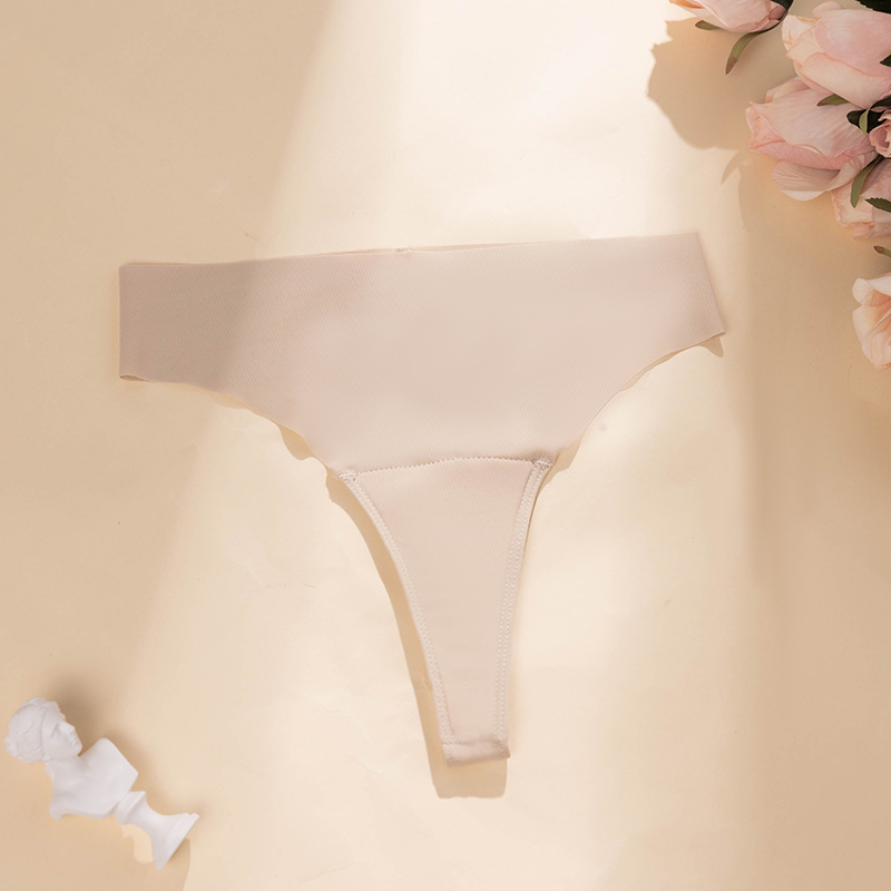 Cross-Border European and American Women's Seamless Sports Anti-Camel Toe Anti-Embarrassing Line Thong Sexy Underwear Women's Large Size T-Pants