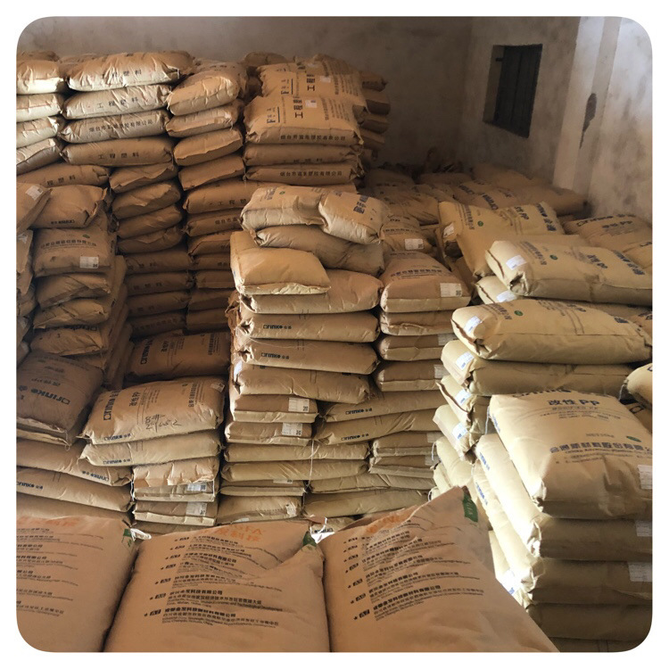 Spot Wholesale Special Grade Pa66 White Glue-Free Recycled Plastic Particles