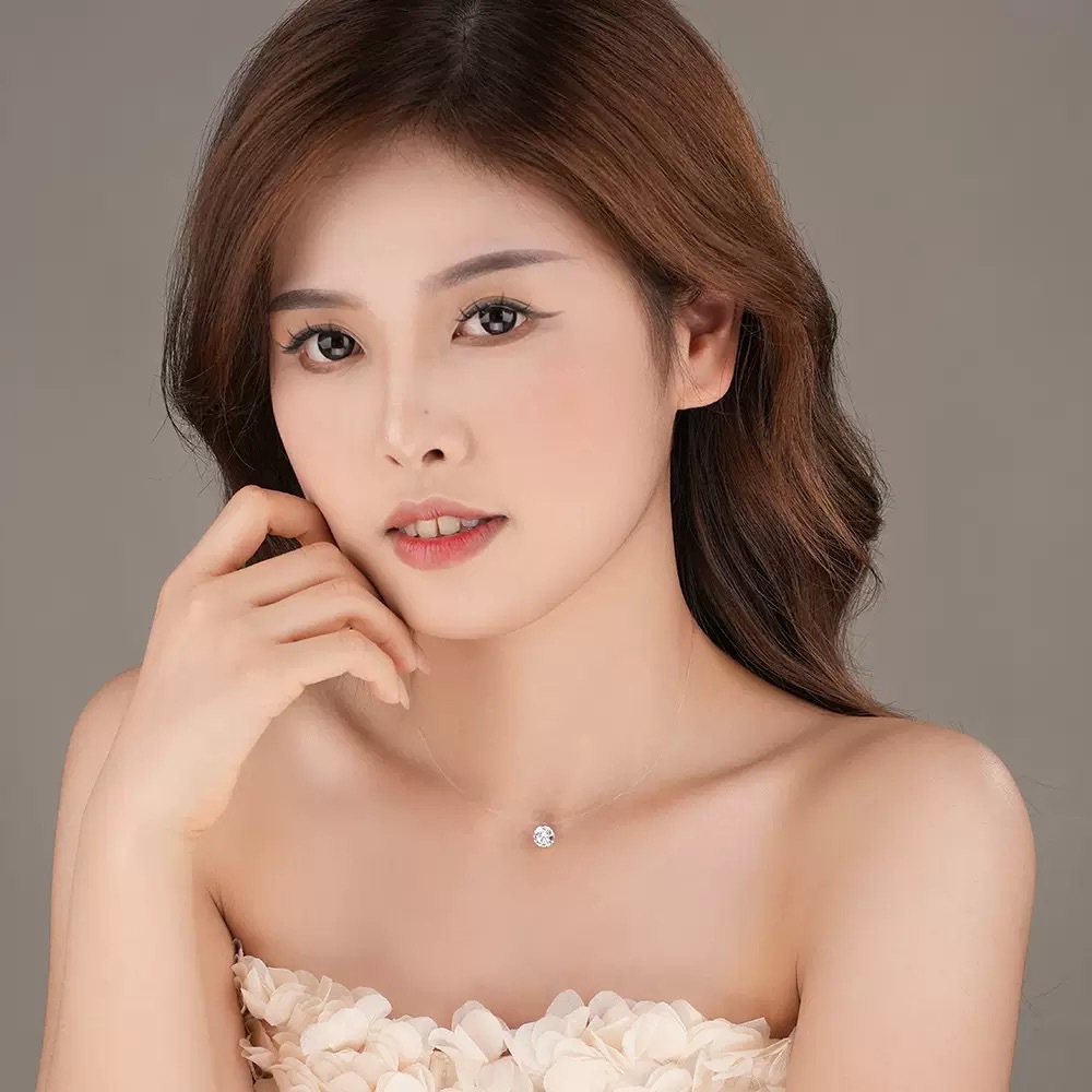 Zhao Ruth with S925 silver clavicle chain mermaid tears necklace female minority high sense of moissanite pendant wholesale