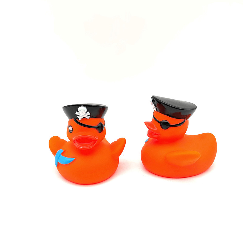 Популярные игрушки для ванной с пиратской уткой, оптовая продажа, маленькая желтая утка, сжимаемые виниловые игрушки