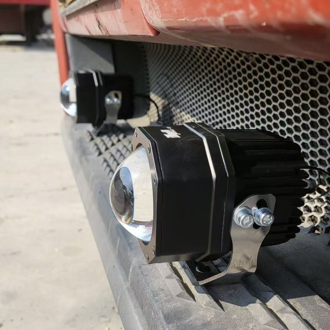 Lone Warrior Led Car Spotlight Headlight Truck Laser Cannon 12V 24V High and Low Beam Waterproof Dustproof Laser Cannon