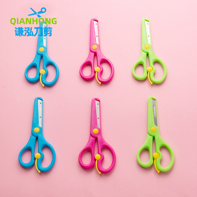 Детские безопасные ножницы для резки бумаги с лезвием, антищипковые эластичные пластиковые ножницы, ручные ножницы для студентов, маленькие ножницы оптом